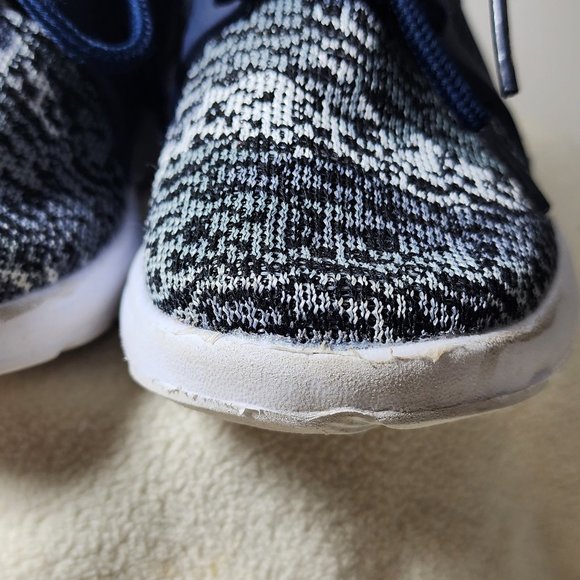 Hawkwell Boys Breathable Lightweight Running Shoes Size 9 - Picture 11 of 11